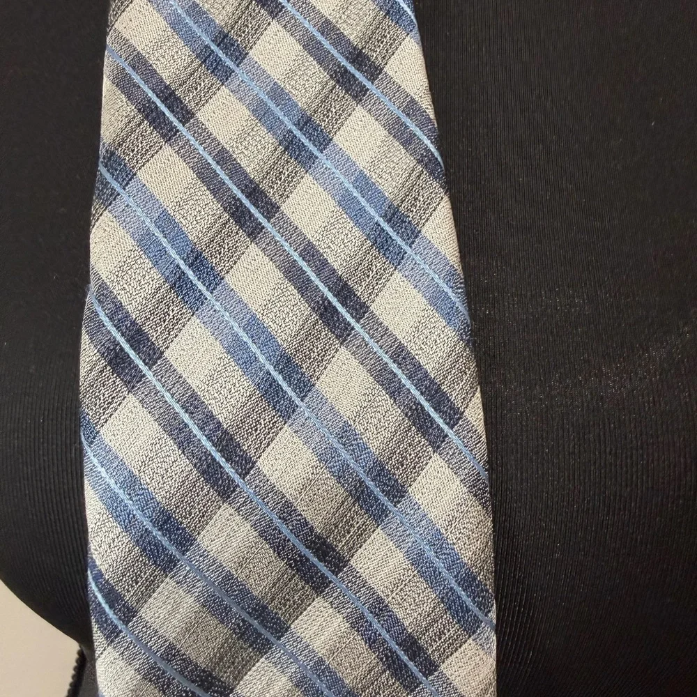 🔥SALE🔥Brooks Brothers/Kenneth Cole  Pink and Black Tie Collection